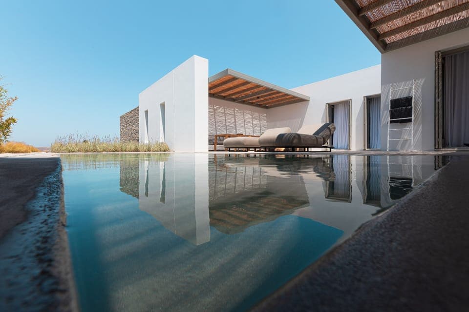 Cove Signature Suite with Private Pool | In-room safe, individually decorated, individually furnished