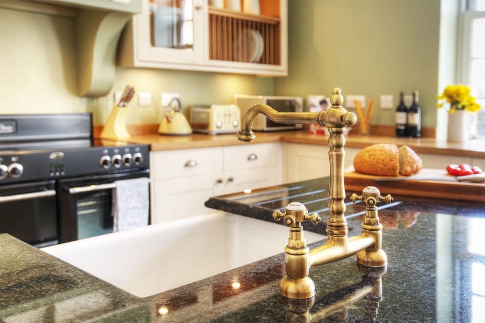 Cottage, Ensuite (Three Bed Old Police Hse) | Shared kitchen