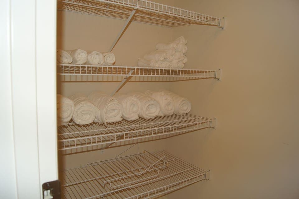 Extra towels, hand towels and wash cloths. 