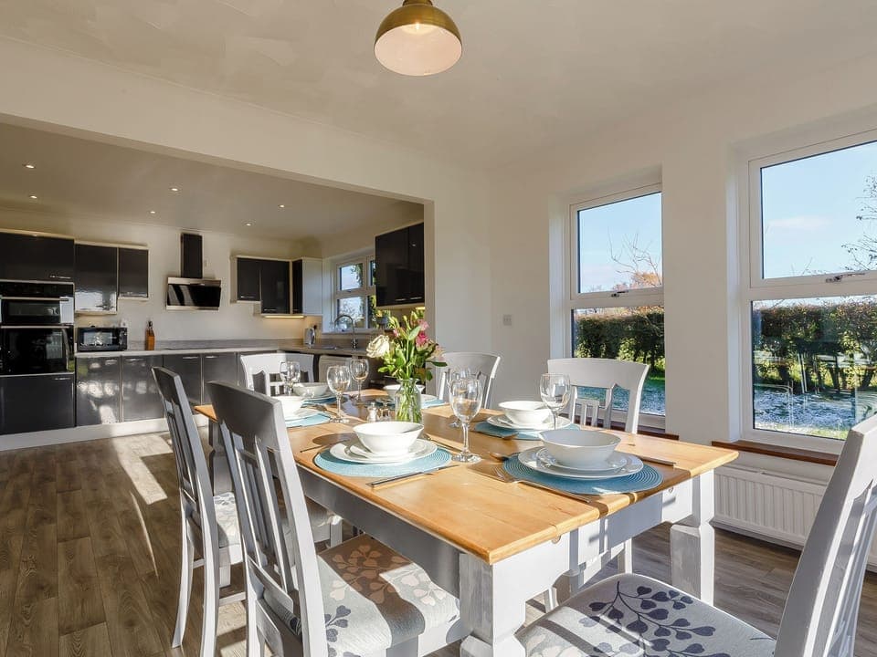 Kitchen/diner | Highgrove, Gissing, near Diss