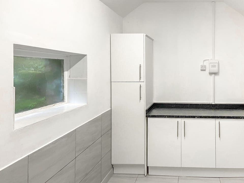 Utility room | New Cottage, Penmaenpool, Dolgellau