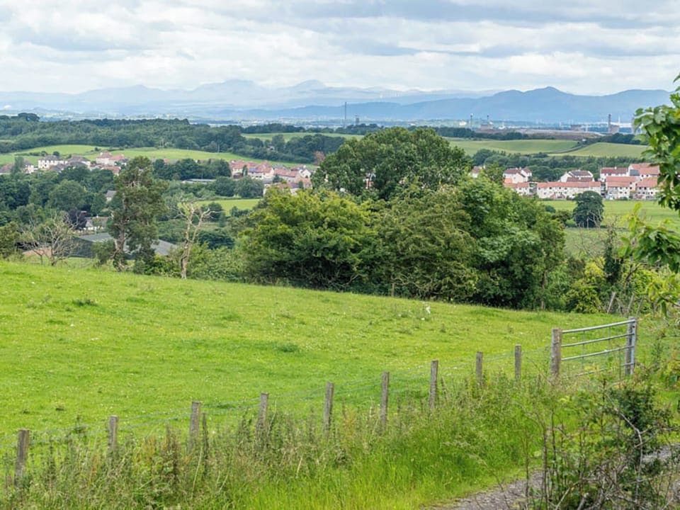 Surrounding area | Alban, Linlithgow, near Edinburgh