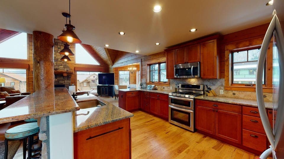 Private kitchen