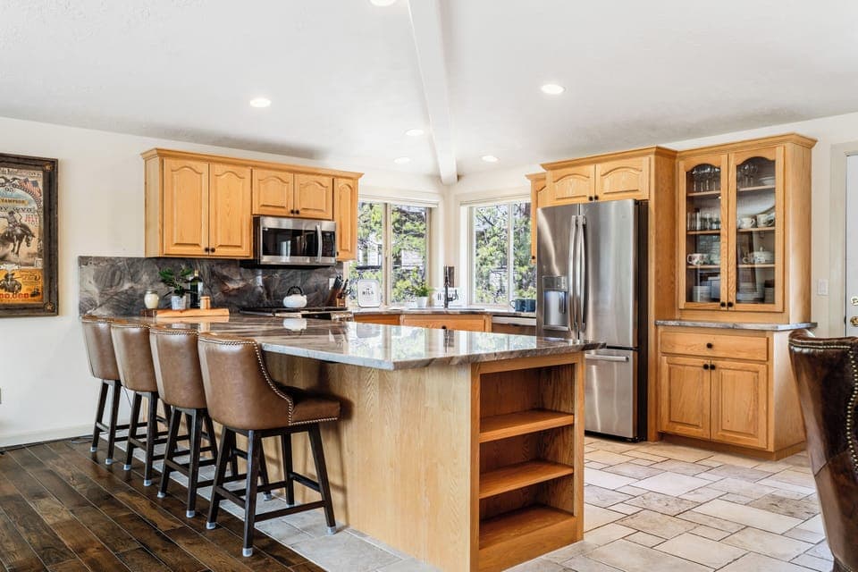 10-Kitchen