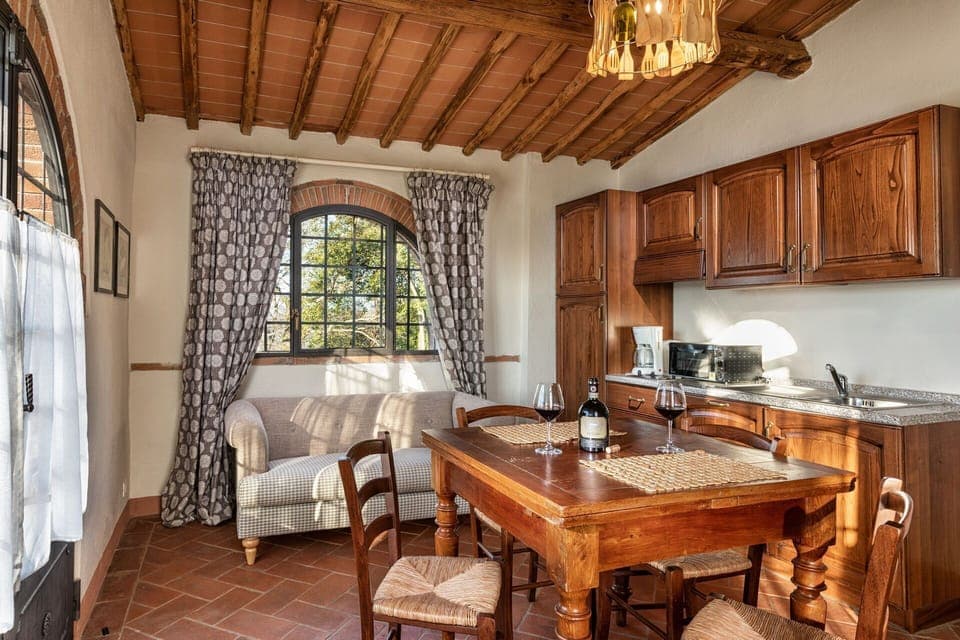 agriturismo-la-papessa-chianti-san-donato-farmhouse-melograno-living-room