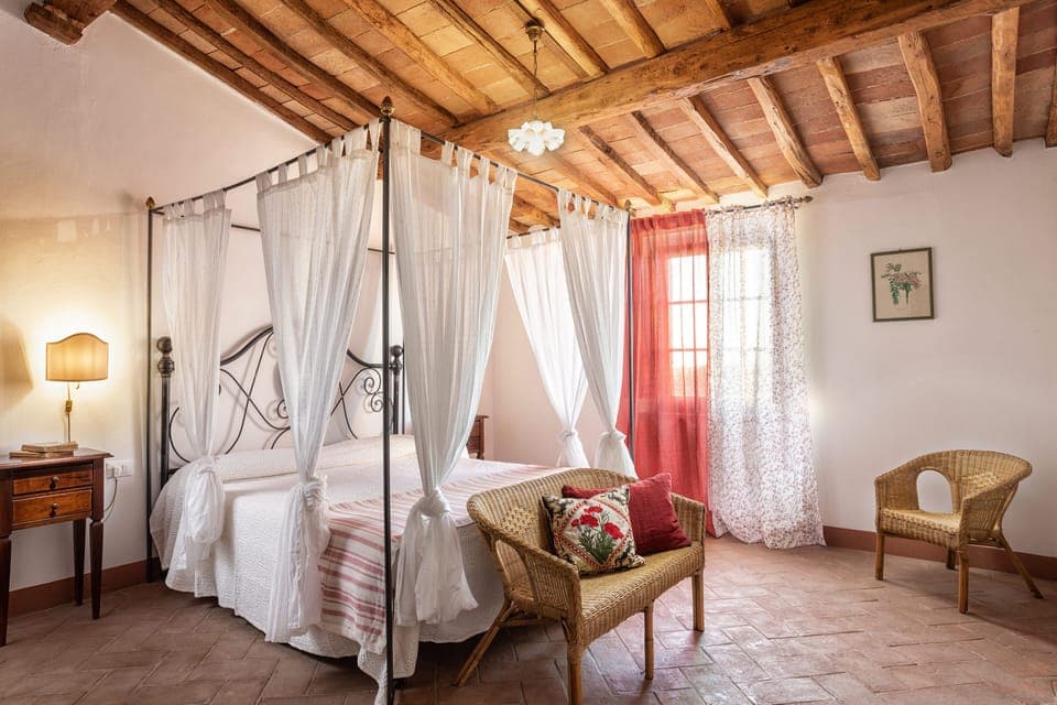 Family Apartment | Individually furnished, cribs/infant beds, bed sheets