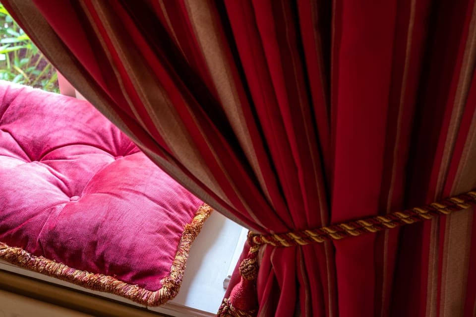 Ground floor: Dining room with charming features