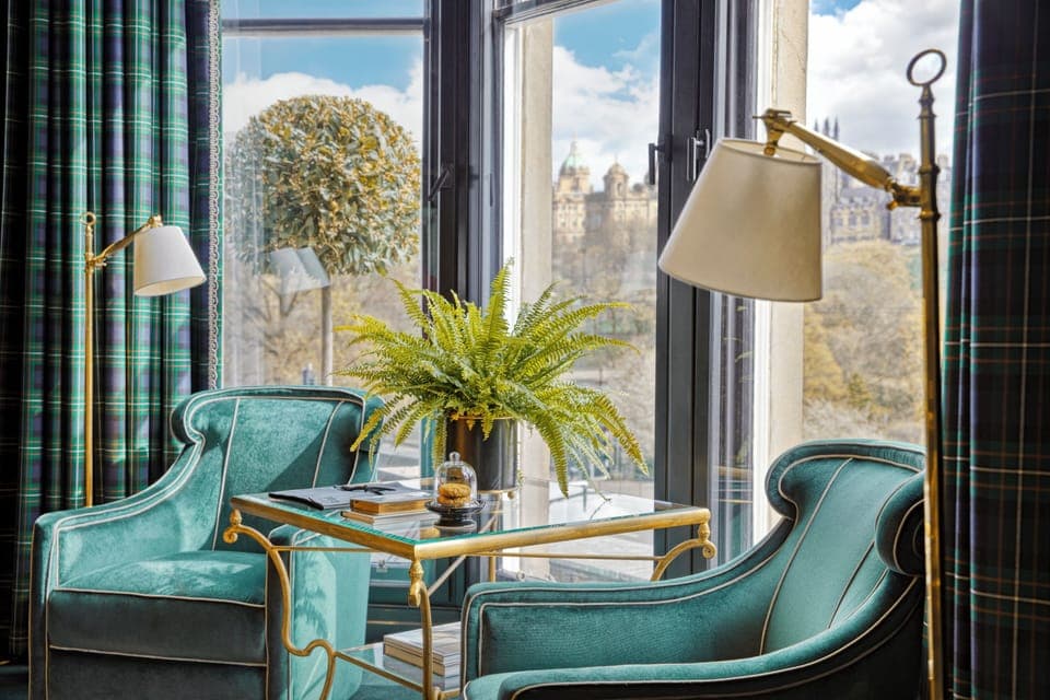 Signature Suite (9) Isobel) | Egyptian cotton sheets, premium bedding, Tempur-Pedic beds, minibar