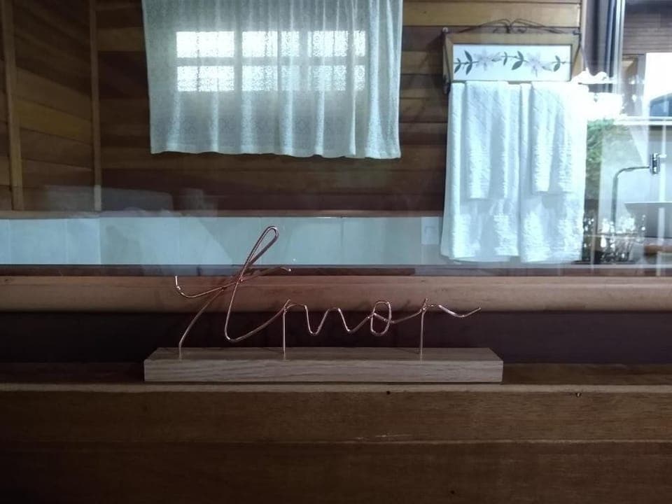 Romantic Room | Minibar, bed sheets