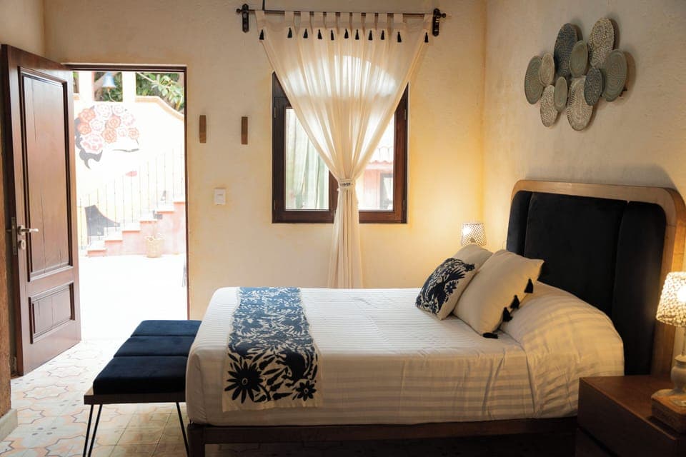 Superior Quadruple Room, 1 Bedroom, Non Smoking | In-room safe, free cribs/infant beds, bed sheets