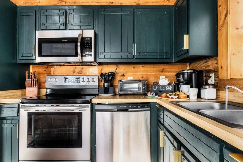 Newly renovated kitchen with brand new appliances.