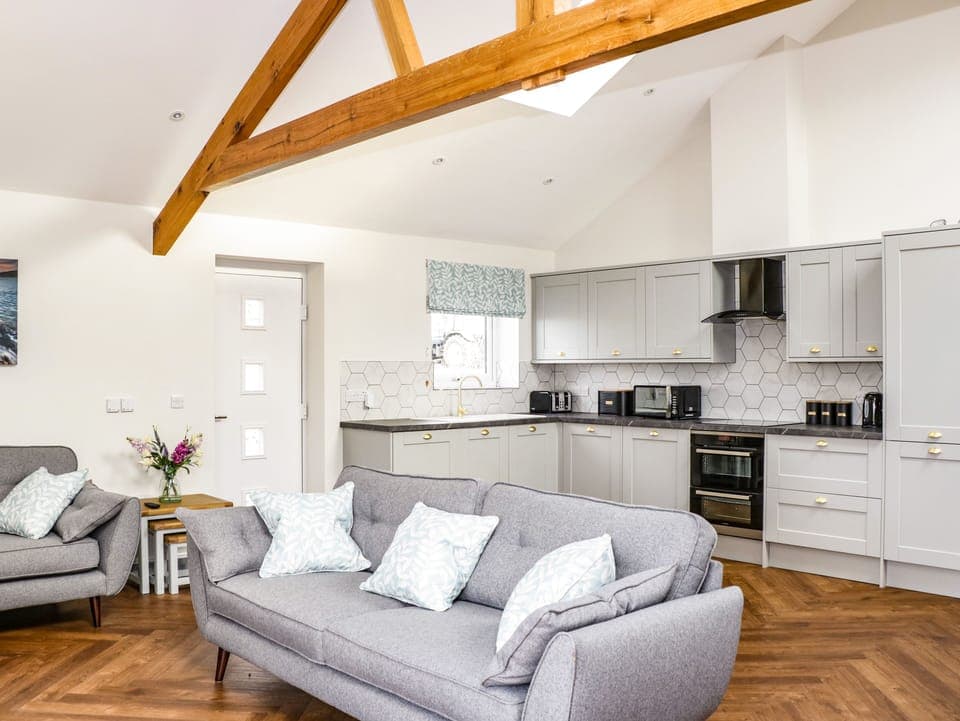 Cottage | Living room | TV