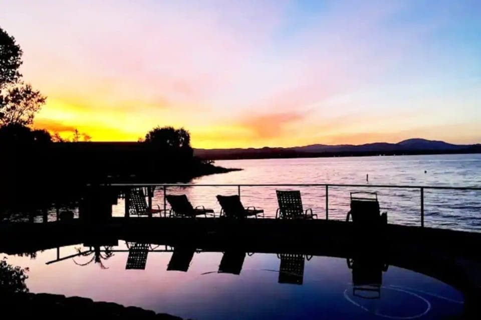 Your sunset view every night! No extra charge   ;<)