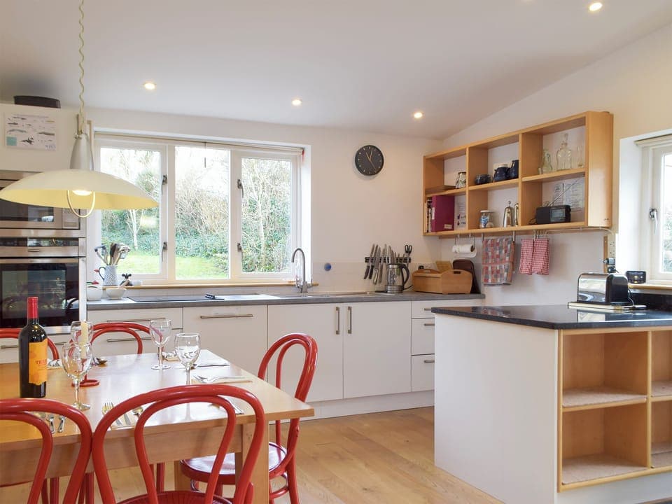 Kitchen/diner | Collingwood Cottage, Marloes