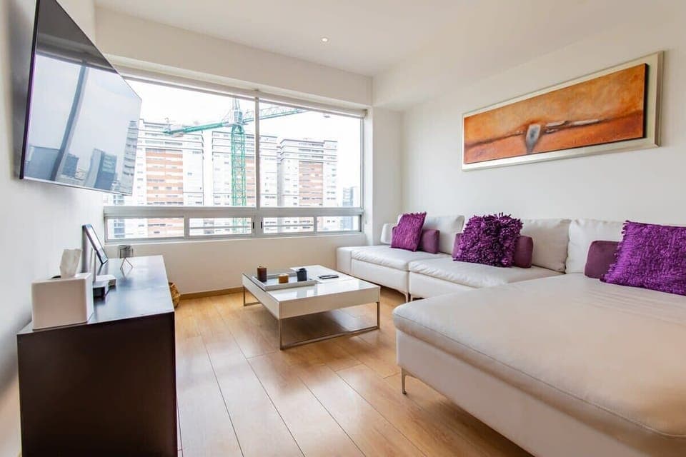 All the amenities you need, including TV.


