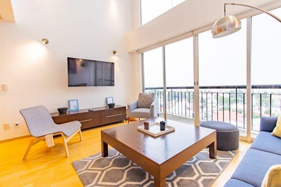 Loft with stunning panoramic views from above