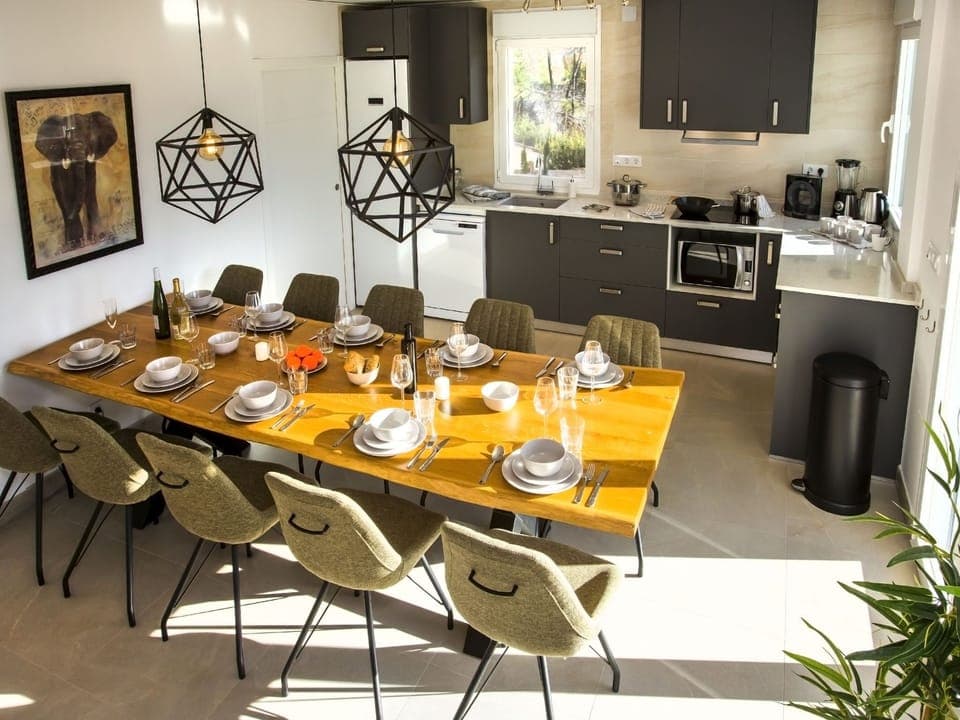 Kitchen / Dining Room