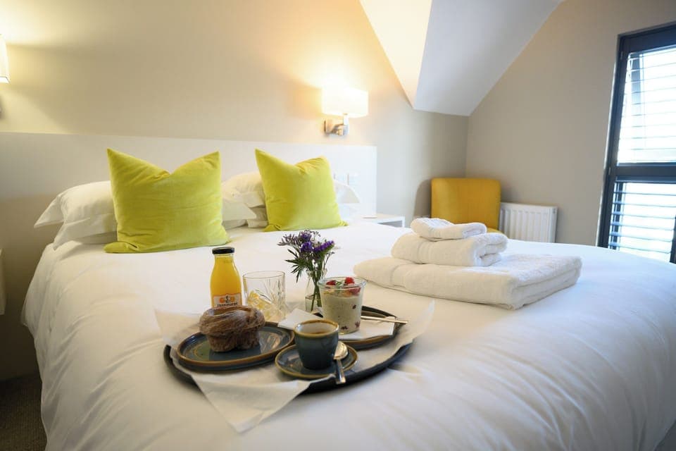 Double Room | Individually decorated, individually furnished, desk, laptop workspace