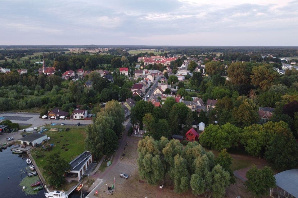 Immediate Surroundings [summer] (<1 km)