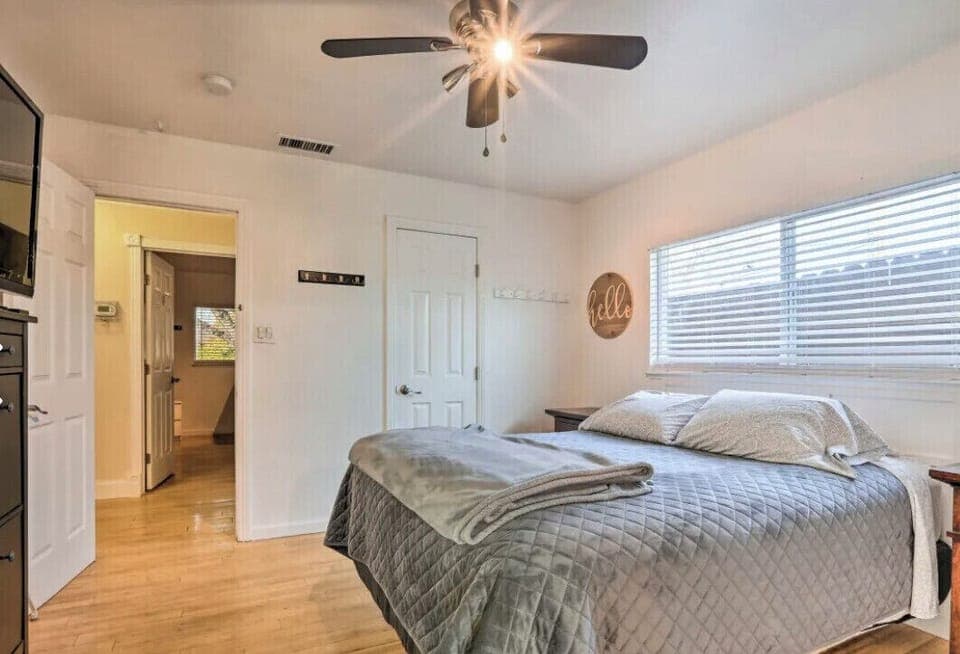 Master bedroom