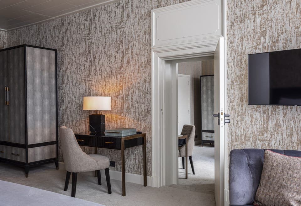 Comfort Double Room | In-room safe, blackout drapes, iron/ironing board, free WiFi