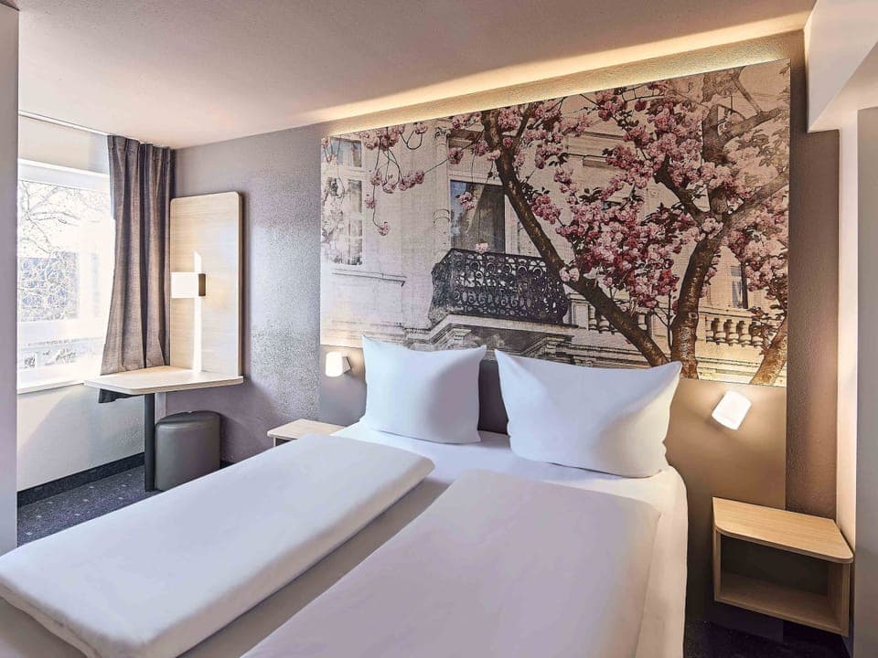 Double Room | Desk, blackout drapes, soundproofing, free WiFi