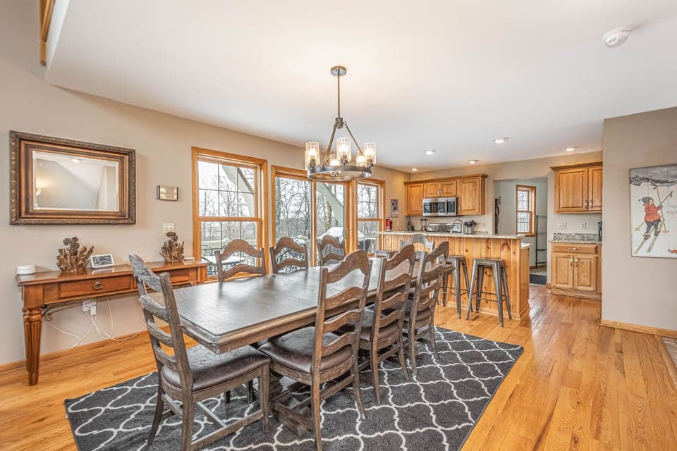 House (4 Bedrooms) | Property amenity