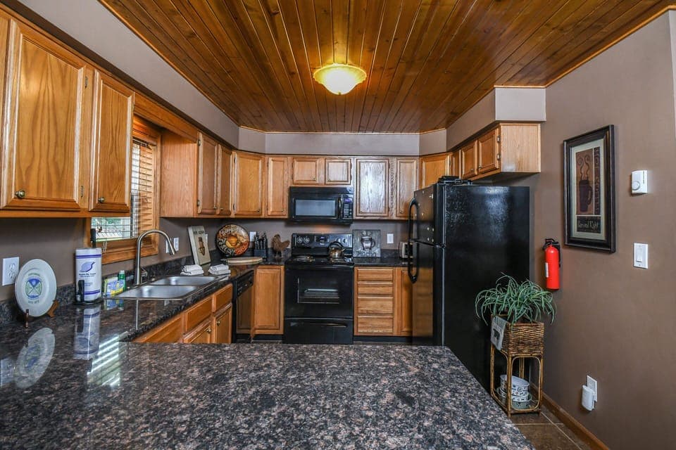 House (3 Bedrooms) | Property amenity