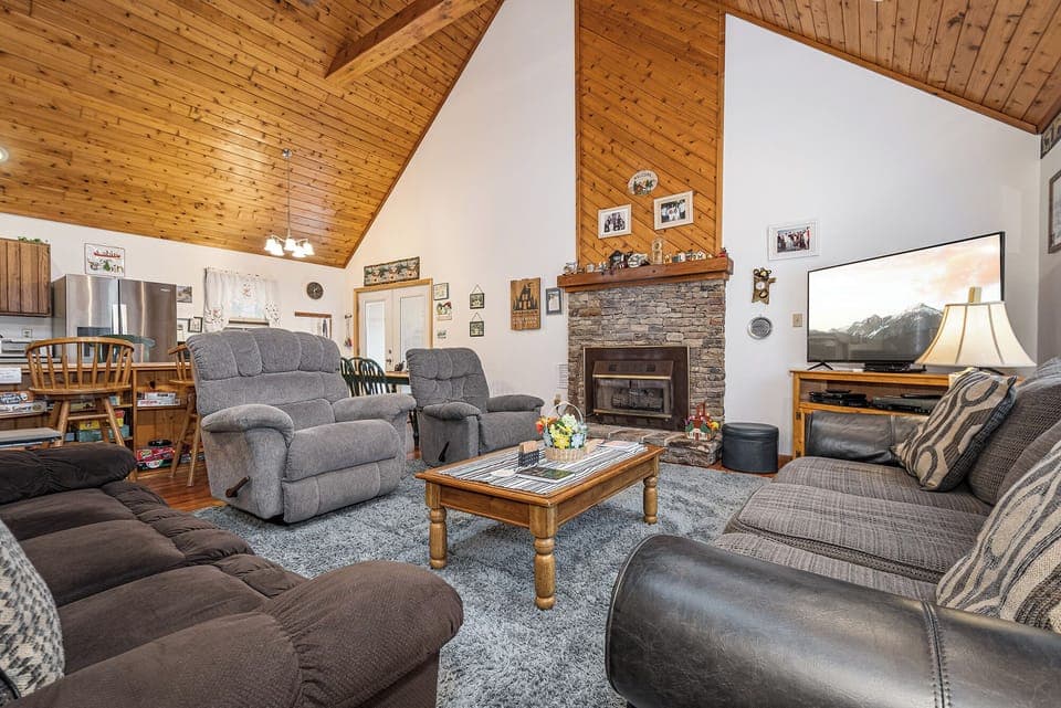 House (4 Bedrooms) | Property amenity