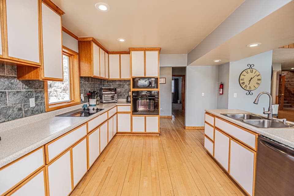 House (5 Bedrooms) | Property amenity