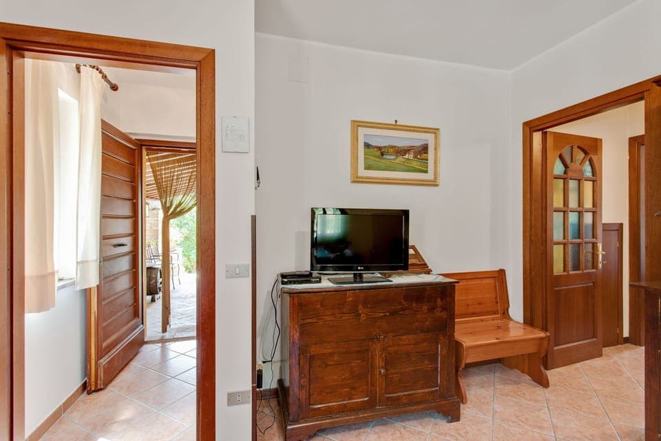 Entrance / Reception