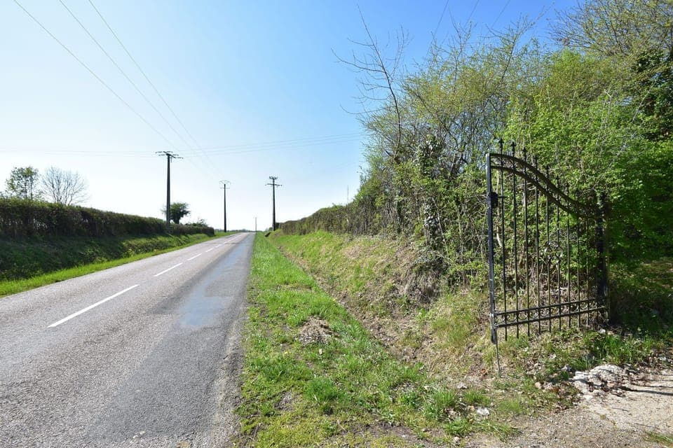 Immediate Surroundings [summer] (<1 km)