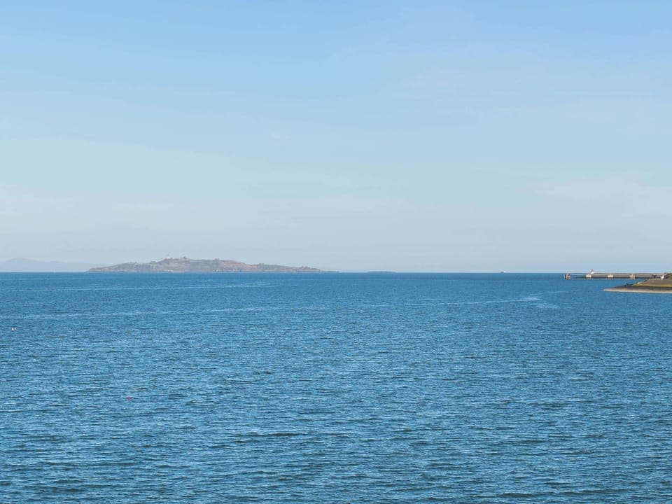 View | Inchkeith View, Edinburgh