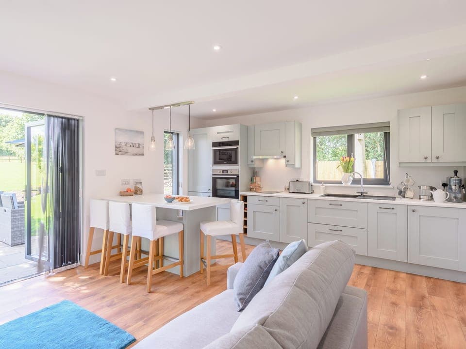 Open plan living space | Willow Cottage, Stonham, near Needham Market