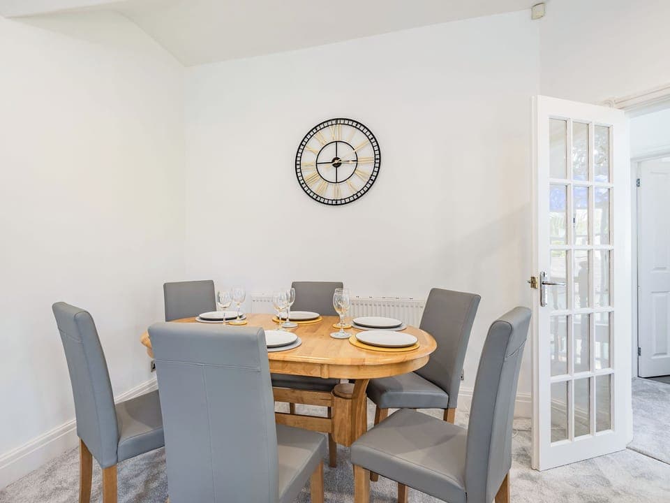 Dining Area | Capel Y Ffynnon, Bryn Pydew