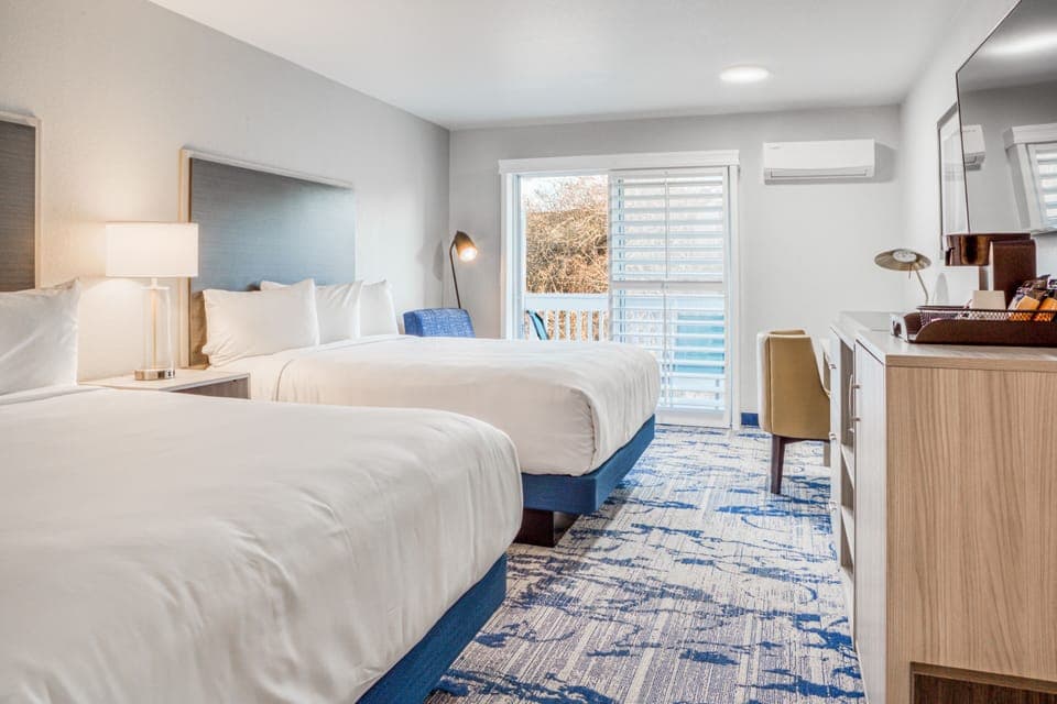 Deluxe Room, 2 Queen Beds, Balcony, Garden View | Desk, iron/ironing board, free WiFi, bed sheets