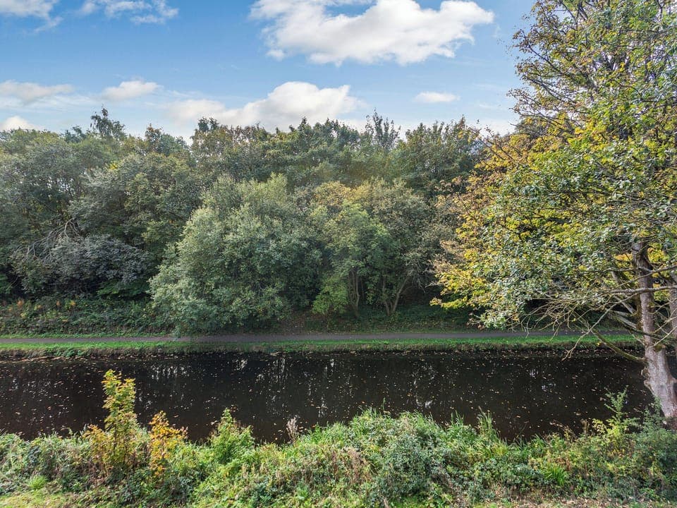 View | Waterside Lodge Five - Ashgrove Country Park, Elland