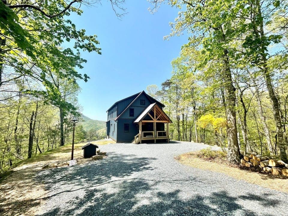 Trestle Ridge Cabin