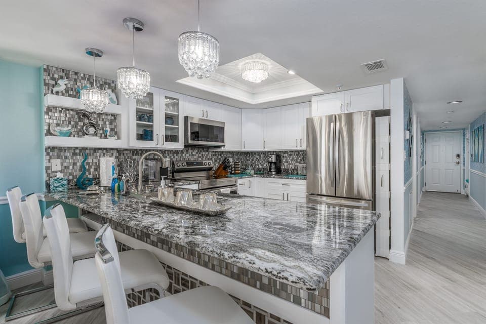 Fully equipped kitchen