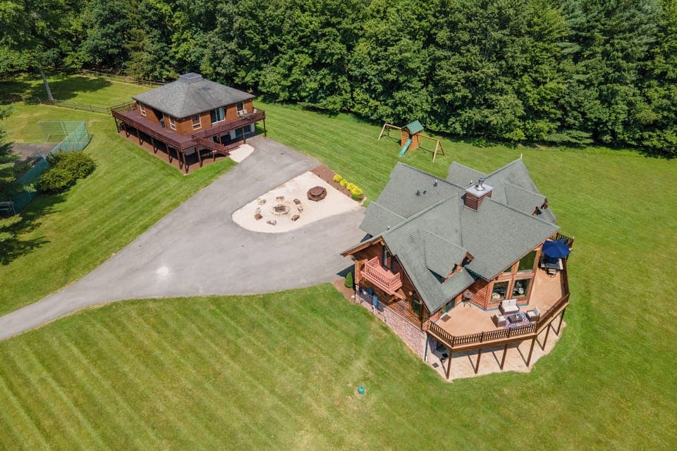 Log Retreat: An Estate