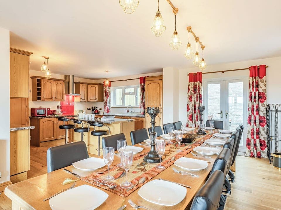 Dining Area | Paradise, Cinderford