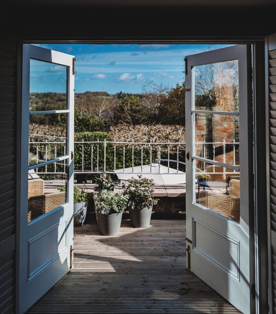 Deluxe Balcony View, Ensuite | Soundproofing, iron/ironing board, free WiFi, bed sheets