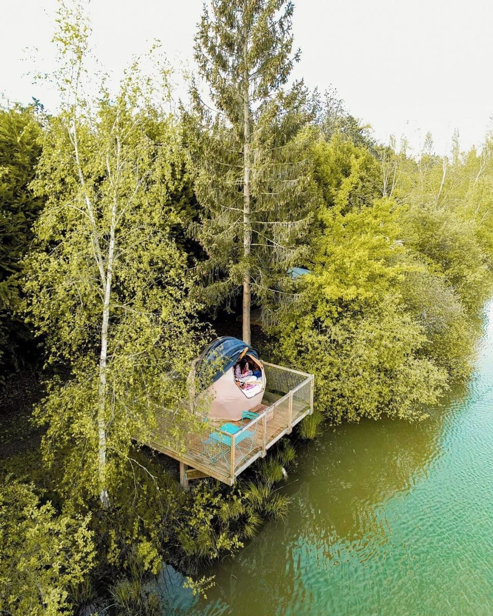 Blackout drapes, iron/ironing board, free WiFi, bed sheets