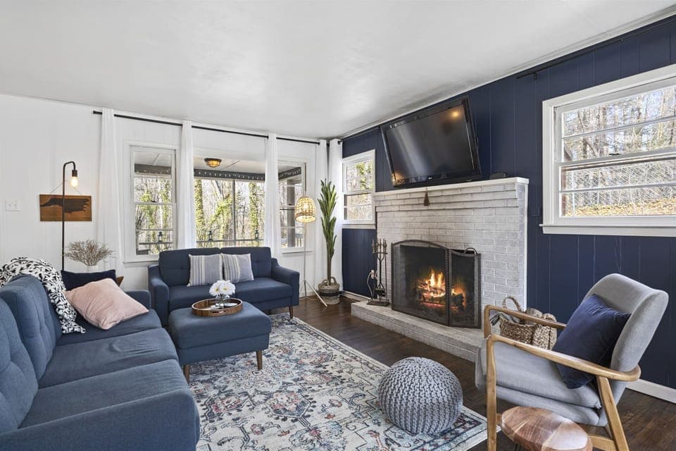 Your cozy hangout space to enjoy.  Grab a your favorite beverage and enjoy!