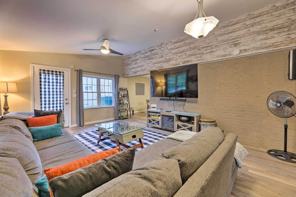 Fairborn Vacation Rental | 3BR | 1.5BA | 1,827 Sq Ft | 1 Small Step to Enter