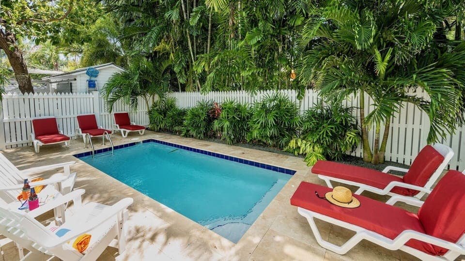 Welcome to MODERN IN THE MEADOWS...