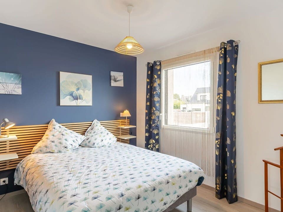 Property, Furniture, Azure, Textile, Wood, Lighting, Comfort, Interior Design, Window, Architecture