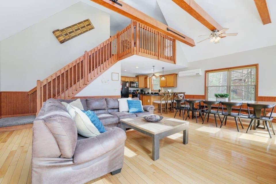 Great Room, with stairs up to the 3rd floor & loft