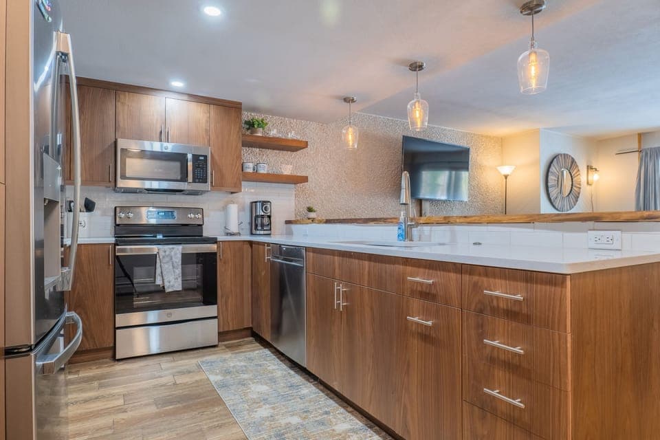 Fully stocked kitchen