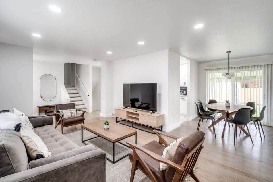 Bright interiors with a welcoming vibe